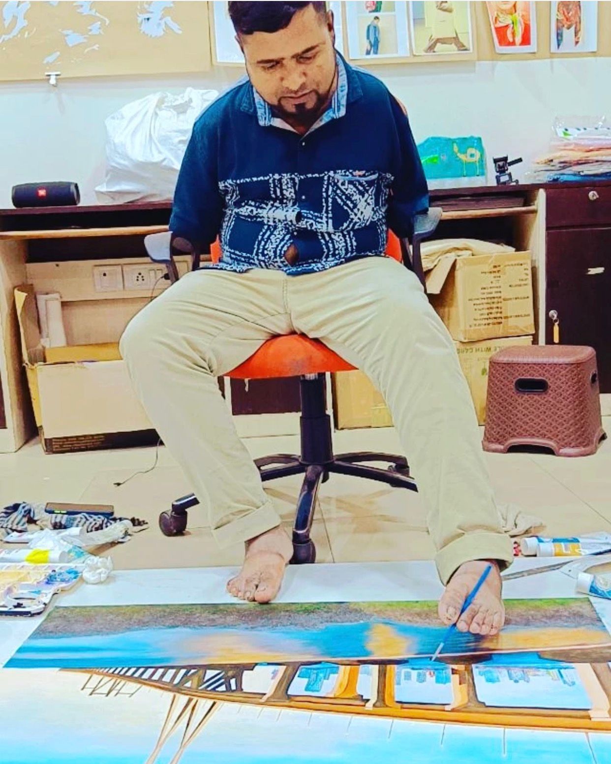Bandenawaz Nadaf demonstrating SPARSH during testing sessions